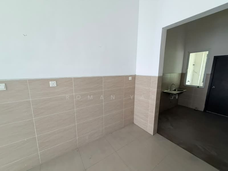Semi-Detached House for Sale in Rawang (Selangor) - Roman Yap - Kitchen - PropertyGuru.com.my
