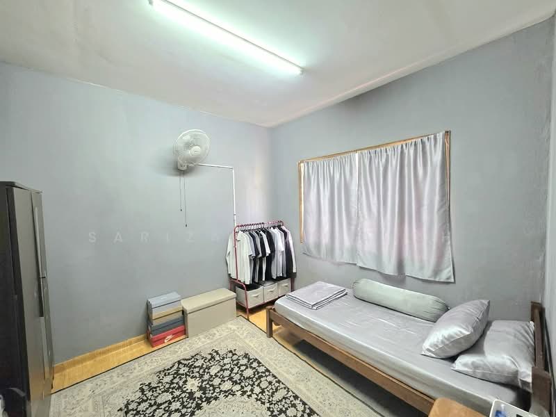 Flat for Sale at Pangsapuri Seroja - Sariza Hartanah - Bedroom - PropertyGuru.com.my
