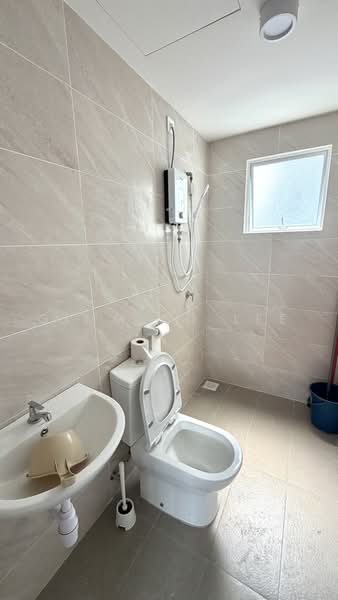 Kondominium untuk Disewa di Pitta Residensi - Gimming Lee - PropertyGuru.com.my