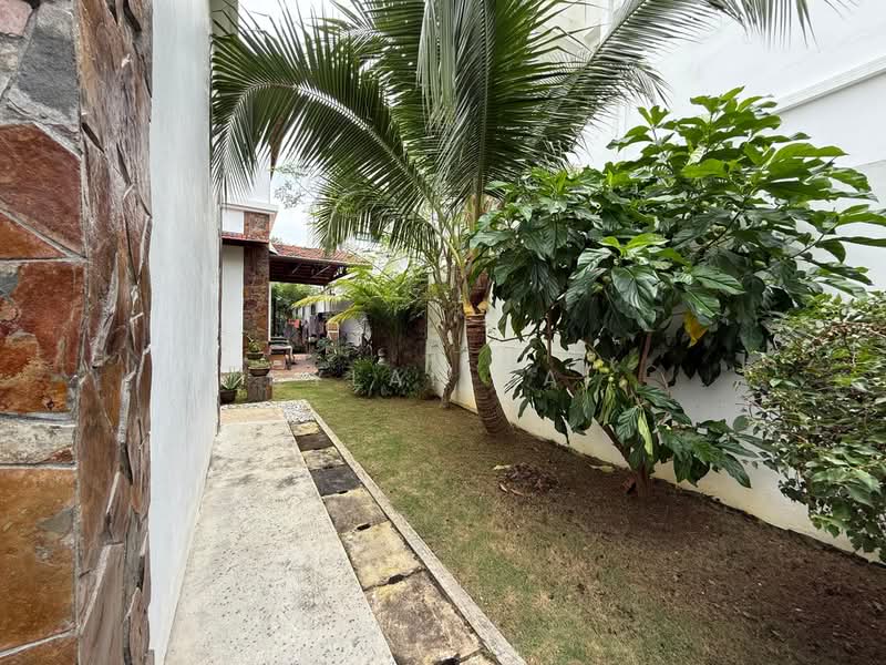Bungalow for Sale in Perdana Lakeview East (Cyberjaya) - Dylan Lai - Exterior - PropertyGuru.com.my