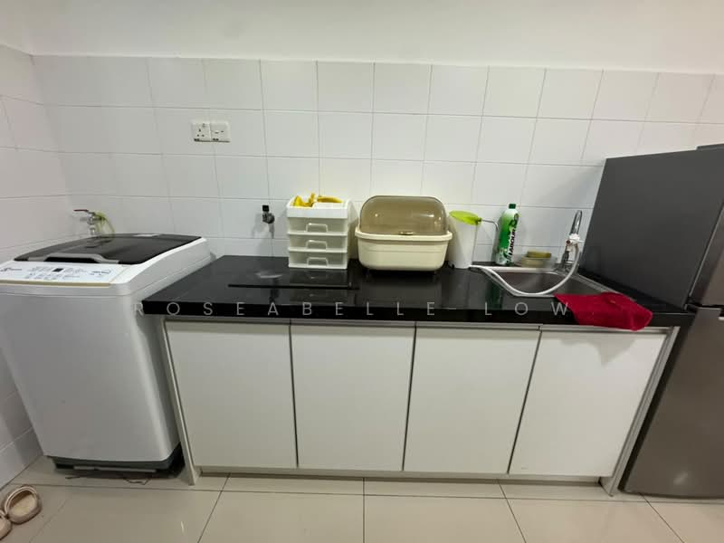 Kediaman Servis untuk Disewa di Domain 5 @ NeoCyber - Roseabelle Low - Kitchen - PropertyGuru.com.my