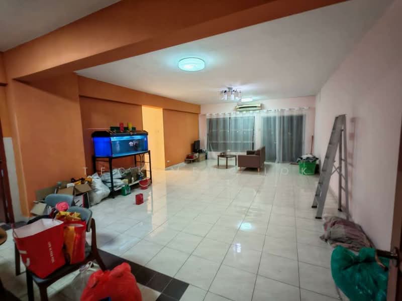 Residential Land for Sale in Sri Petaling (Kuala Lumpur) - Teck Meng Lok - Living Room - PropertyGuru.com.my
