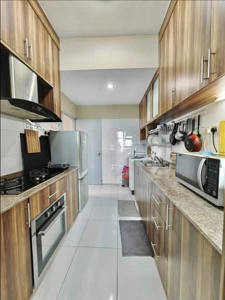 Kediaman Servis untuk Disewa di The Sky Executive Suites - Robbie Tan - Kitchen - PropertyGuru.com.my