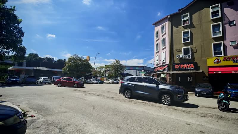 Apartment for Rent at Pusat Komersial Seksyen 7 - Zuraina Rajudin - Exterior - PropertyGuru.com.my