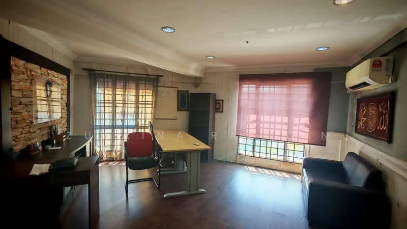 Apartment for Rent at Pusat Komersial Seksyen 7 - Zuraina Rajudin - Study - PropertyGuru.com.my