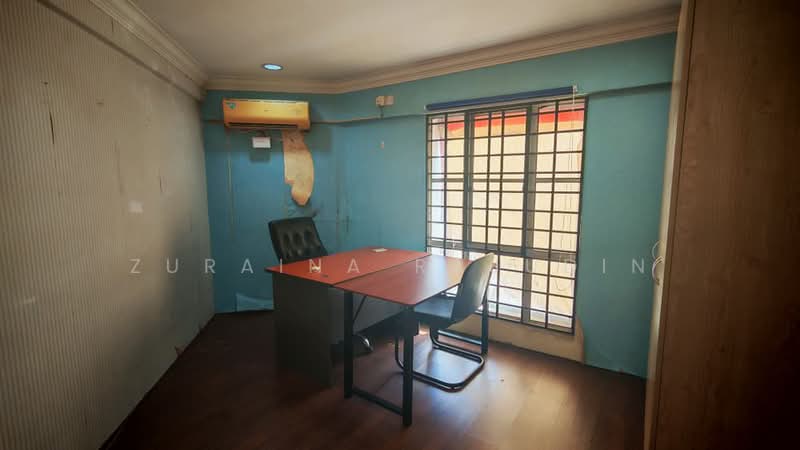 Apartment for Rent at Pusat Komersial Seksyen 7 - Zuraina Rajudin - Study - PropertyGuru.com.my