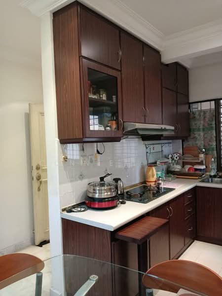 Kondominium untuk Dijual di Sunway Sutera Condominium - Connie Liew - Kitchen - PropertyGuru.com.my