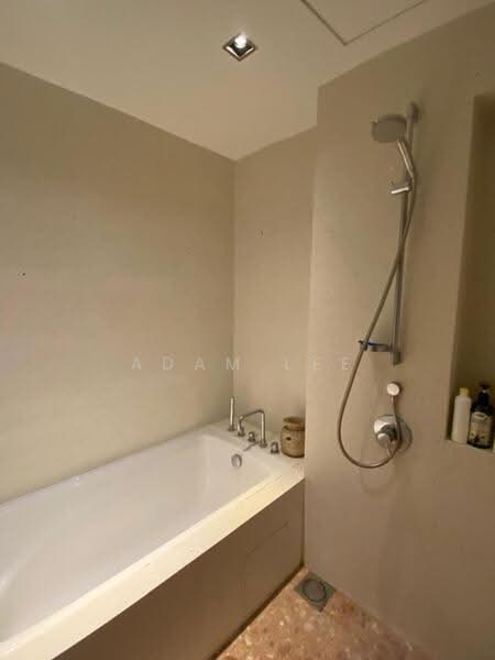 Condominium for Sale at Verticas Residensi - Adam Lee - Bathroom - PropertyGuru.com.my