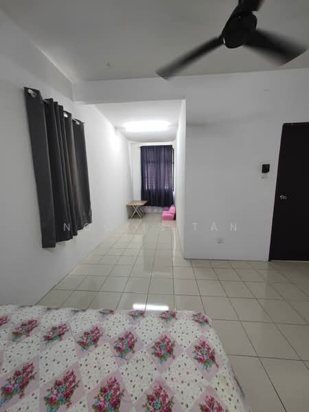 3-storey Terraced House for Rent in Taman Megah Ria (Masai) - Noctis Tan - Corridor - PropertyGuru.com.my