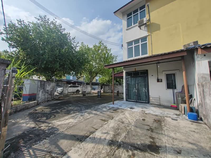 3-storey Terraced House for Rent in Taman Megah Ria (Masai) - Noctis Tan - Exterior - PropertyGuru.com.my