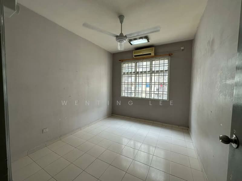 Pangsapuri untuk Dijual di Villa Krystal Apartment - Wenting Lee - Interior - PropertyGuru.com.my