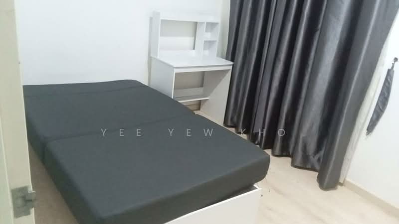 Condominium for Rent at Parkhill Residence - Yee Yew Kho - Bedroom - PropertyGuru.com.my
