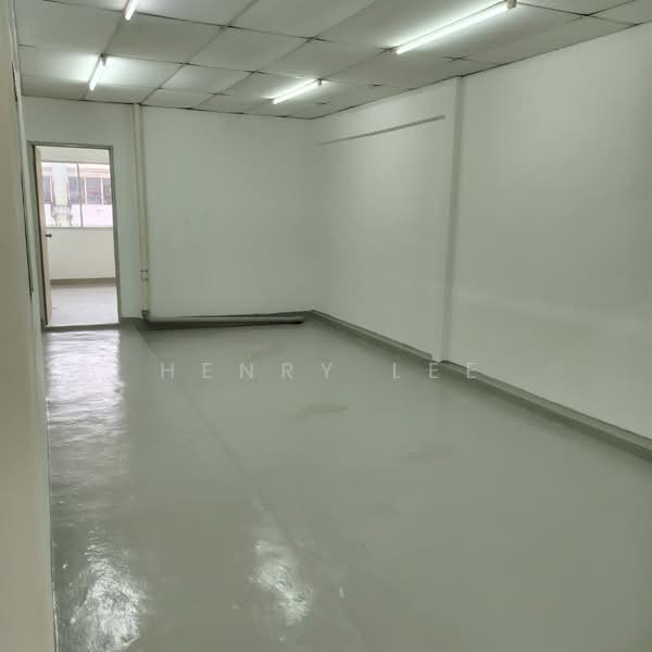 Kedai / Pejabat untuk Disewa di Taman Johor Jaya (Johor Bahru) - Henry Lee - Interior - PropertyGuru.com.my