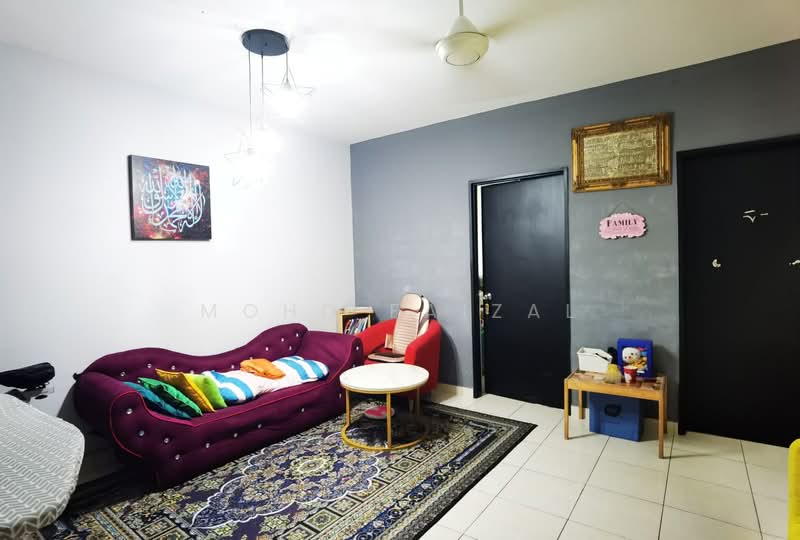 Rumah Teres 3-Tingkat untuk Dijual di Bandar Baru Bangi (Selangor) - Mohd Faizal - Living Room - PropertyGuru.com.my
