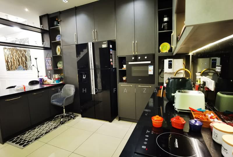Rumah Teres 3-Tingkat untuk Dijual di Bandar Baru Bangi (Selangor) - Mohd Faizal - Kitchen - PropertyGuru.com.my