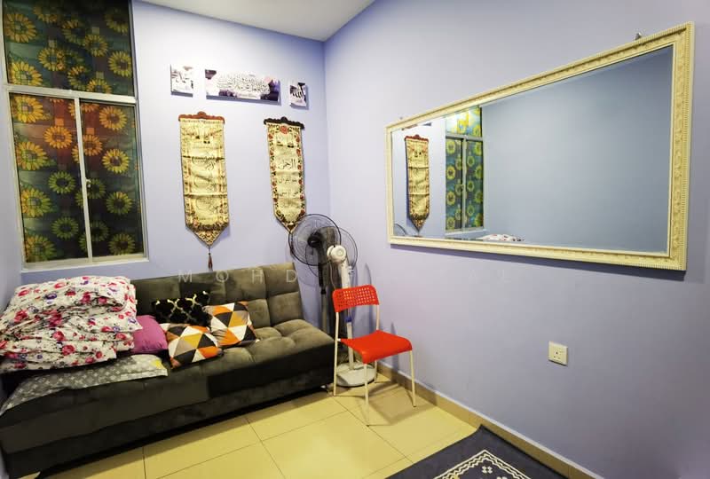 Rumah Teres 3-Tingkat untuk Dijual di Bandar Baru Bangi (Selangor) - Mohd Faizal - Living Room - PropertyGuru.com.my
