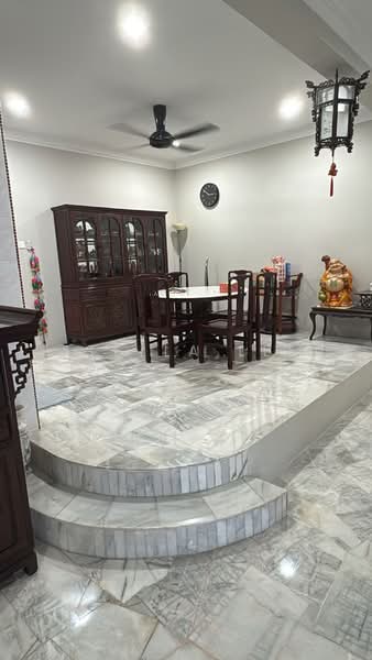Rumah Teres 2 Tingkat untuk Dijual di Bandar Sungai Long (Selangor) - Stella Lee - Dining Room - PropertyGuru.com.my