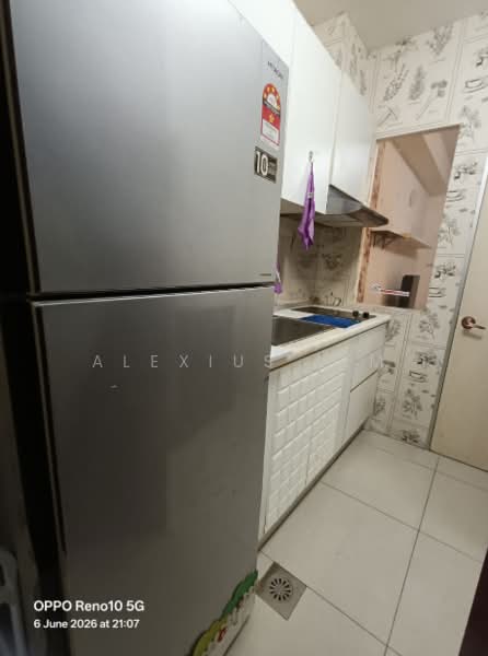 Pangsapuri untuk Dijual di PARC Regency (Residensi Masai) - Alexius Lim - Kitchen - PropertyGuru.com.my