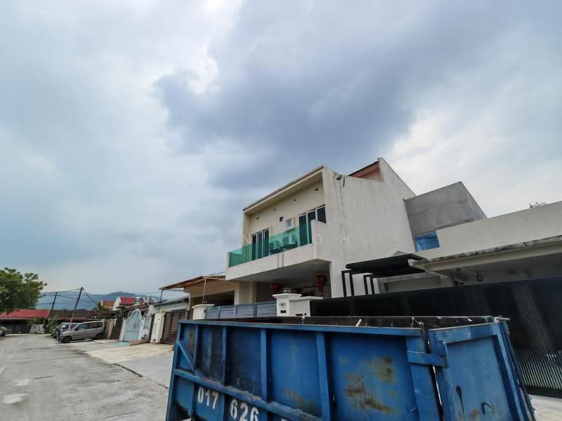 1-storey Terraced House for Sale in Taman Kepong (Kepong) - Ian Loh - Exterior - PropertyGuru.com.my
