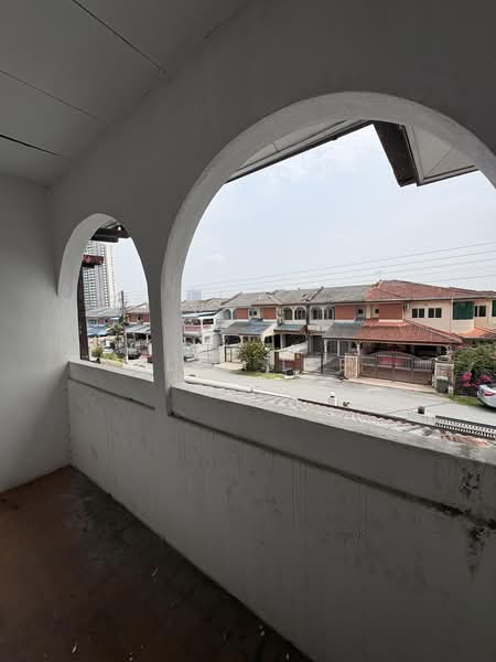 2-storey Terraced House for Sale in Bandar Kajang (Kajang) - Alan Lee - Exterior - PropertyGuru.com.my