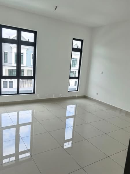 Rumah Teres 2 Tingkat untuk Dijual di Johor Bahru (Johor) - Shishi . - PropertyGuru.com.my