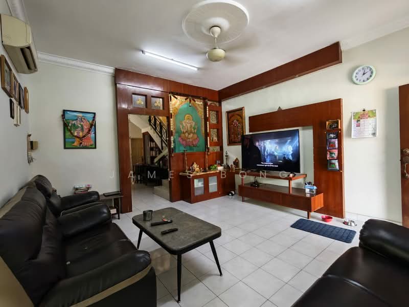 2-storey Terraced House for Sale in Bukit Indah (Iskandar Puteri (Nusajaya)) - James Bong - Living Room - PropertyGuru.com.my