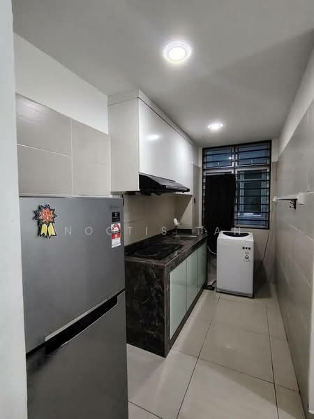 Apartment for Rent at Midori Green (Pangsapuri Hijauan) - Noctis Tan - Kitchen - PropertyGuru.com.my
