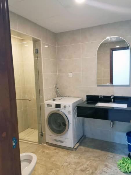 Condominium for Rent at Paradiso Nuova (Merak Kayangan) - Alexius Lim - Bathroom - PropertyGuru.com.my