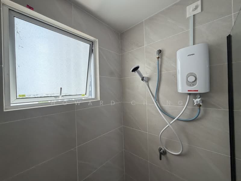 Kondominium untuk Disewa di Pitta Residensi - Howard Chang - Bathroom - PropertyGuru.com.my