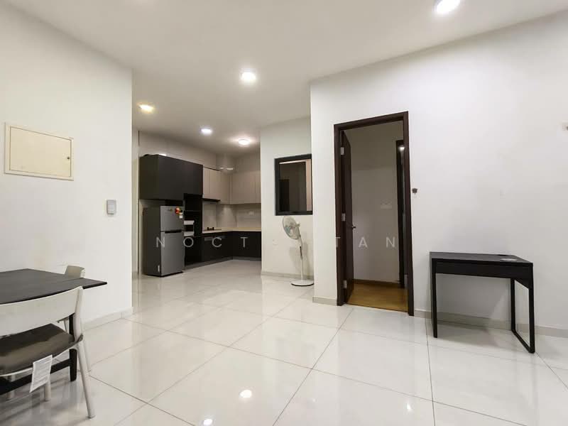 Kondominium untuk Disewa di Royal Strand @ Country Garden Danga Bay - Noctis Tan - Kitchen - PropertyGuru.com.my