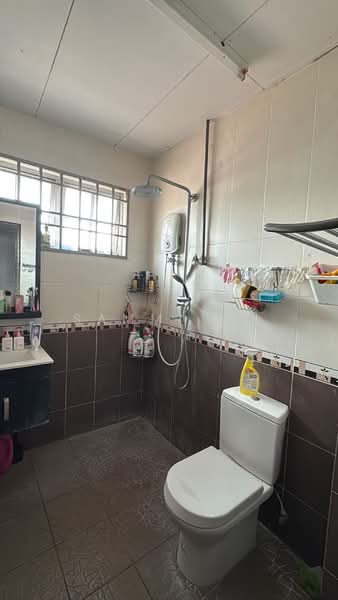 Rumah Teres 2-Tingkat untuk Dijual di Perai (Penang) - Sammi SC - Bathroom - PropertyGuru.com.my