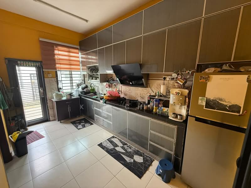 Rumah Teres 2.5-Tingkat untuk Dijual di Taman Scientex Senai (Senai) - Kuu Chin - Kitchen - PropertyGuru.com.my