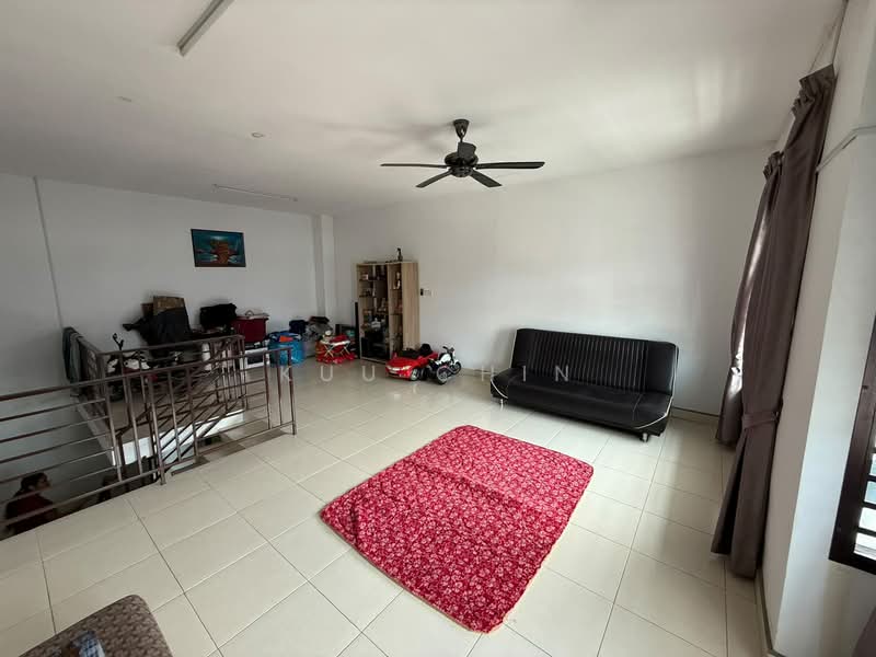 Rumah Teres 2.5-Tingkat untuk Dijual di Taman Scientex Senai (Senai) - Kuu Chin - Living Room - PropertyGuru.com.my