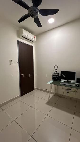 Service Residence for Sale at KL Traders Square - Yanny Siow - Study - PropertyGuru.com.my