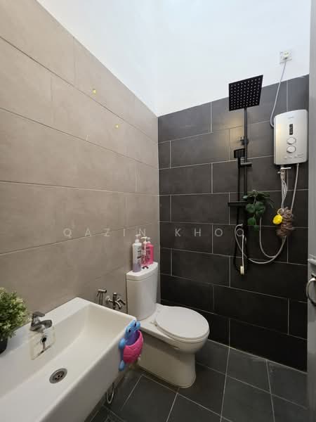 Rumah Teres 1 Tingkat untuk Disewa di Bandar Meru Raya (Ipoh) - Qazin Khoo - Bathroom - PropertyGuru.com.my