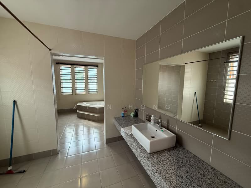 Rumah Berkembar untuk Dijual di Taman Aston (Bukit Mertajam) - Zhen Hong - Bathroom - PropertyGuru.com.my