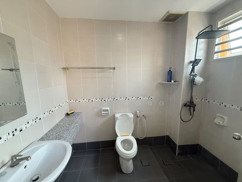 Rumah Berkembar untuk Dijual di Taman Aston (Bukit Mertajam) - Zhen Hong - Bathroom - PropertyGuru.com.my