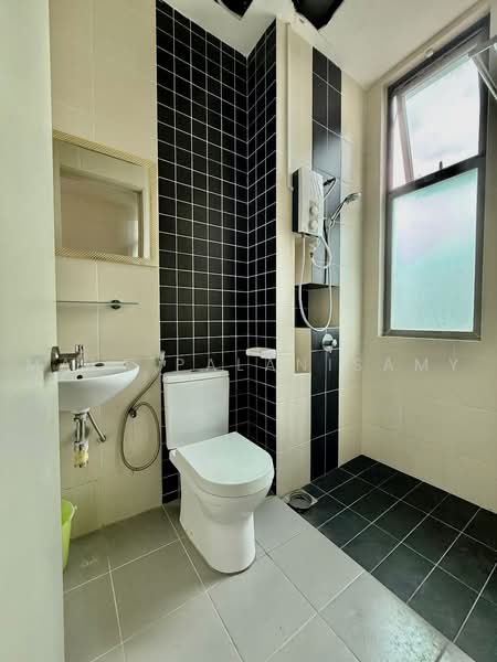 3-storey Terraced House for Sale in D'Island (Puchong) - Mala Palanisamy - PropertyGuru.com.my