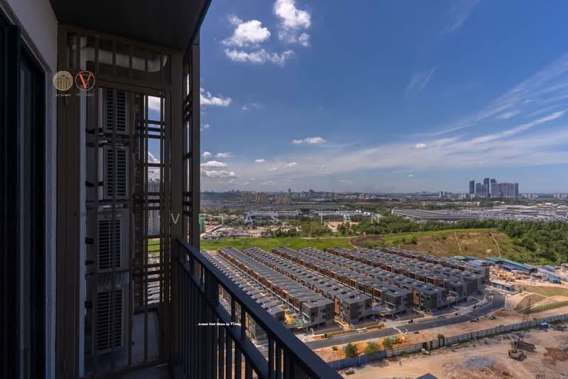 Kondominium untuk Disewa di Tuai Timur - Vitas Tan - Balcony - PropertyGuru.com.my