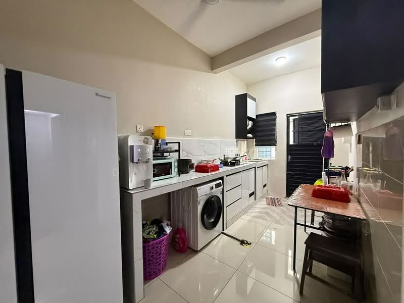 2-storey Terraced House for Sale in Masai (Johor) - Daphne Lee - Kitchen - PropertyGuru.com.my