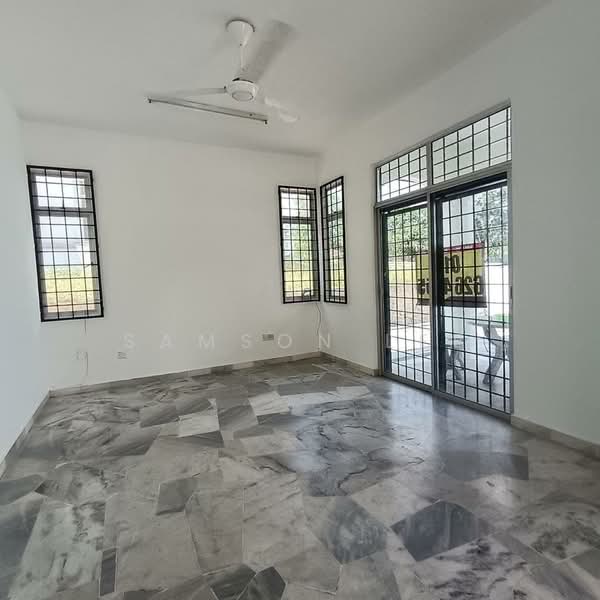 Rumah Banglo untuk Dijual di Bandar Bukit Beruntung (Bukit Beruntung) - Samson Lee - Living Room - PropertyGuru.com.my