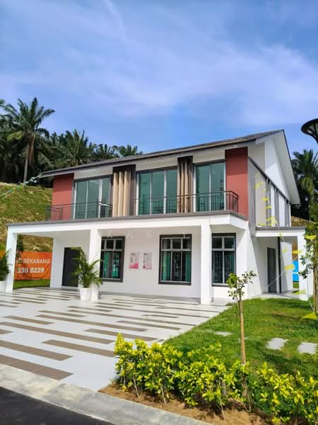 2-storey Terraced House for Sale in Cheng (Melaka) - Kak Yi - Exterior - PropertyGuru.com.my
