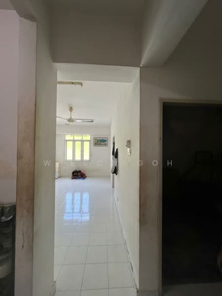 Pangsapuri untuk Dijual di Desa Ara - Wilson Goh - Corridor - PropertyGuru.com.my