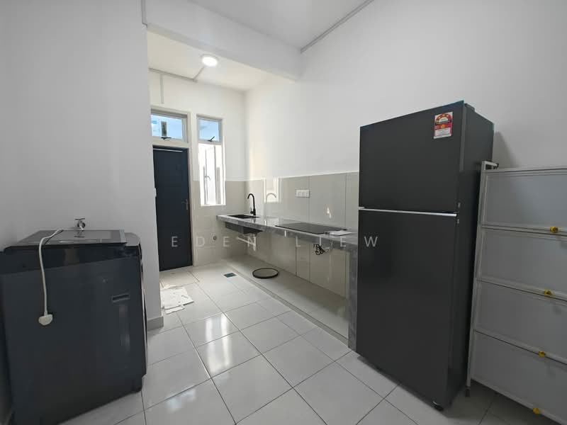 2-storey Terraced House for Rent in Taman Bestari Perdana (Pasir Gudang) - Eden Liew - Kitchen - PropertyGuru.com.my