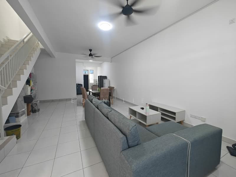 2-storey Terraced House for Rent in Taman Bestari Perdana (Pasir Gudang) - Eden Liew - Living Room - PropertyGuru.com.my