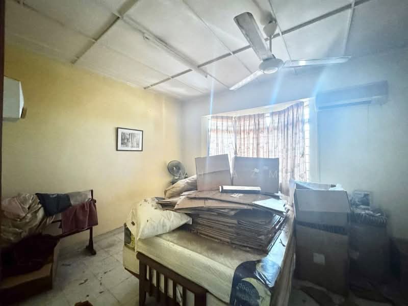 Rumah Teres 2-Tingkat untuk Dijual di Taman TTDI Jaya (Shah Alam) - Amirah Azmi - PropertyGuru.com.my