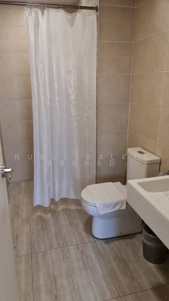 Service Residence for Sale at Windmill upon Hills - Nurul Balkis Arshad - Bathroom - PropertyGuru.com.my