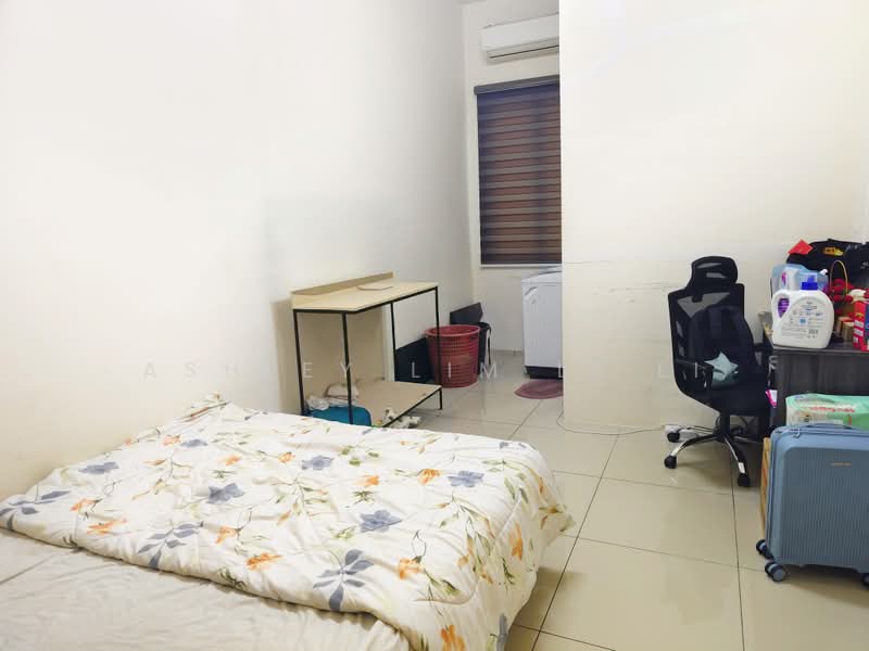 2-storey Terraced House for Sale in Bandar Tasek Mutiara (Simpang Ampat) - Ashley Lim Li Li - Bedroom - PropertyGuru.com.my
