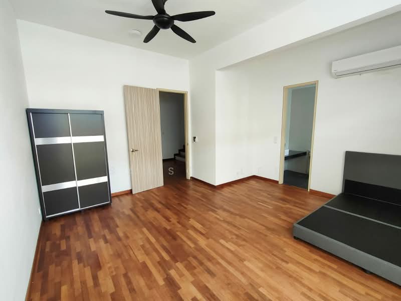 3.5-storey Terraced House for Sale in Rawang (Selangor) - Samson Lee - Bedroom - PropertyGuru.com.my