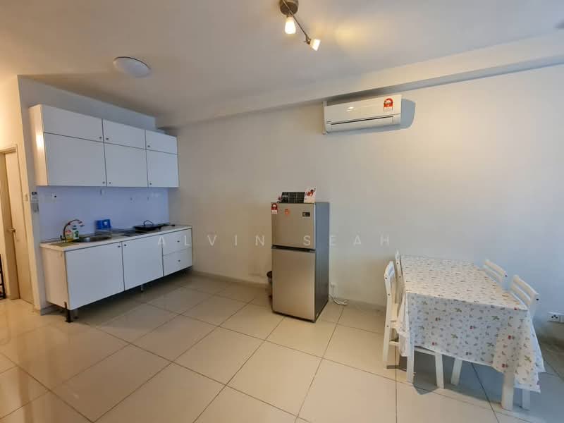 Servis Apartment untuk Disewa di Centrestage Designer Suite - Alvin Seah - Kitchen - PropertyGuru.com.my
